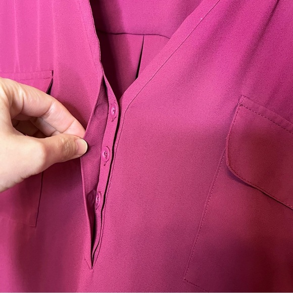 Torrid Harper Berry Color Women's Flutter Sleeve Blouse Size 6 (6X) - Picture 3 of 15